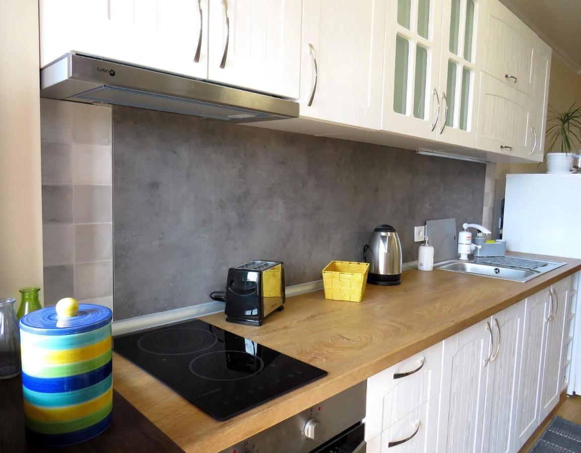 Flowers Garden Apartment Veliko Tarnovo Luaran gambar