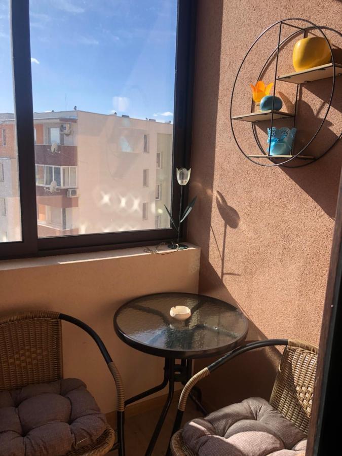 Flowers Garden Apartment Veliko Tarnovo Luaran gambar