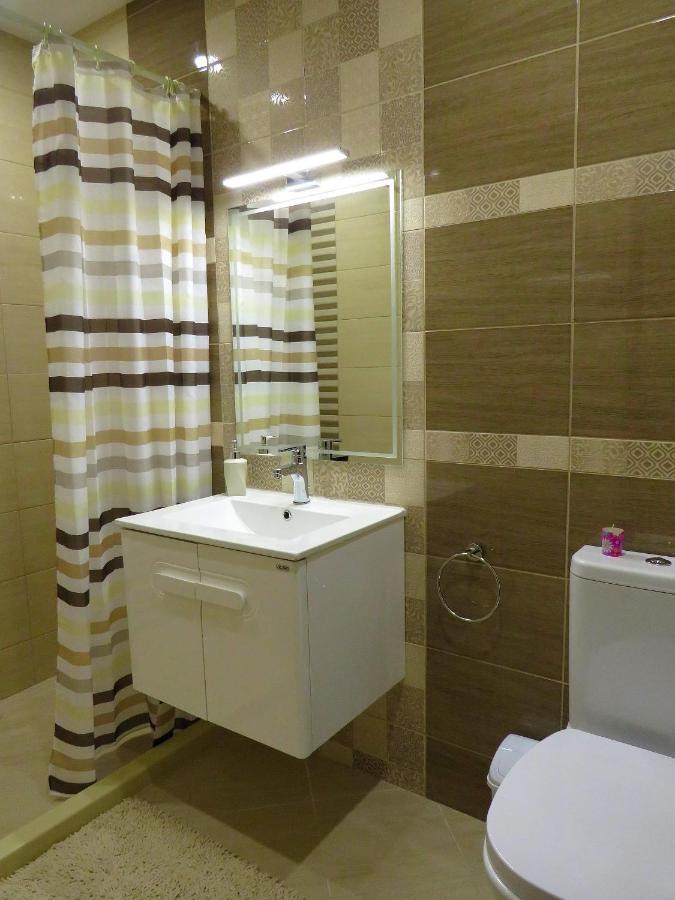 Flowers Garden Apartment Veliko Tarnovo Luaran gambar
